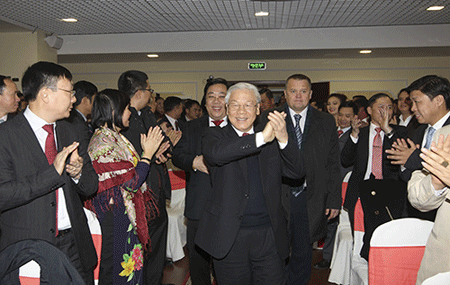 Europas Öffentlichkeit schätzt Besuche des KPV-Generalsekretärs in Russland und Weißrussland sehr - ảnh 1