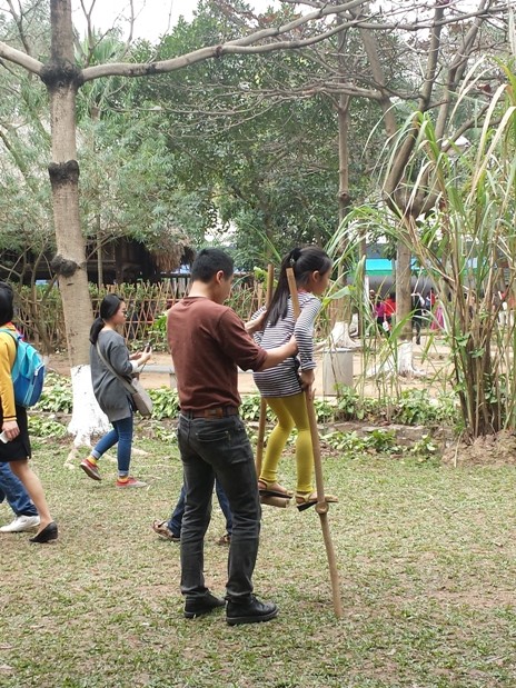 Feierlichkeiten zum Tetfest im ethnologischen Museum - ảnh 2