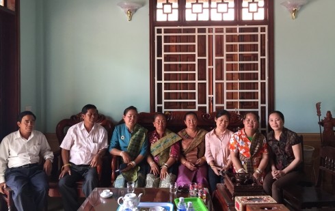 Freundschaftliche Beziehungen an der laotisch-vietnamesischen Grenze - ảnh 1