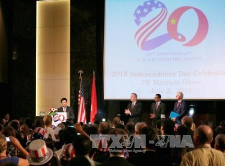 Feier zum 20. Jahrestag der Aufnahme diplomatischer Beziehung zwischen Vietnam und den USA - ảnh 1