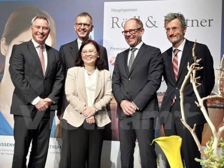 Vietnam ist Hauptpartner des Freistaates Bayern beim asiatisch-pazifischen Wirtschaftsforum - ảnh 1