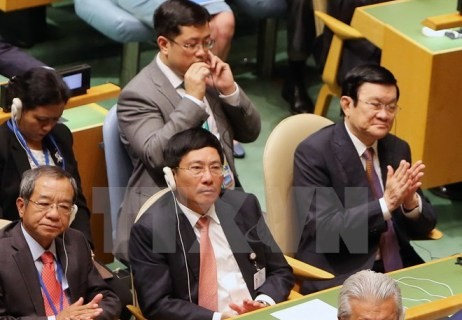 Vize-Premierminister, Außenminister Pham Binh Minh nimmt am UN-Dialog über Armutsbekämpfung - ảnh 1