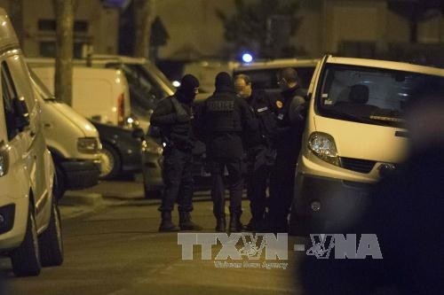 Frankreich erhöht Personaldichte beim Kampf gegen den Terrorismus - ảnh 1