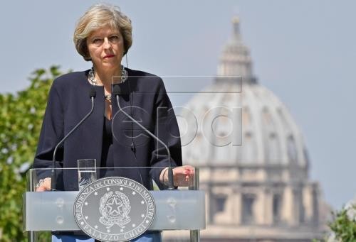 Britische Regierung akzeptiert kein zweites Brexit-Votum - ảnh 1