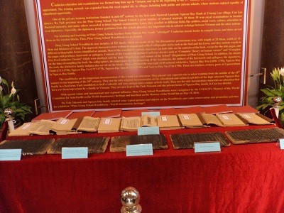 Ausstellung “Holztafel Phuc Giang –Weltdokumentarerbe” - ảnh 1