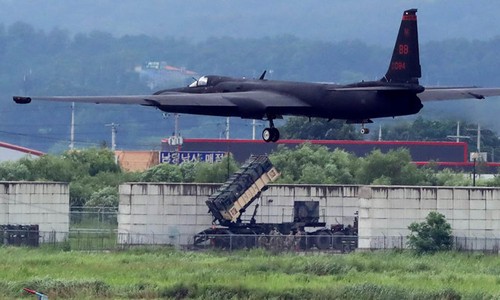 Nordkorea reagiert auf die USA-Südkorea-Manöver mit Drohungen  - ảnh 1