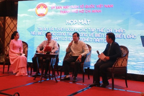 Auszeichnung derjenigen, die sich um arme Menschen kümmern - ảnh 1