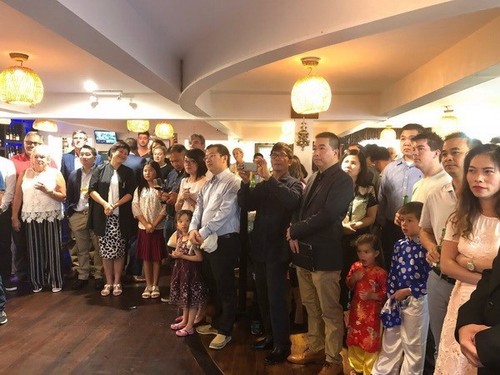 Ernennung zweier vietnamesischer Botschafter für die Amtszeit von 2018 bis 2021 bestätigt - ảnh 1