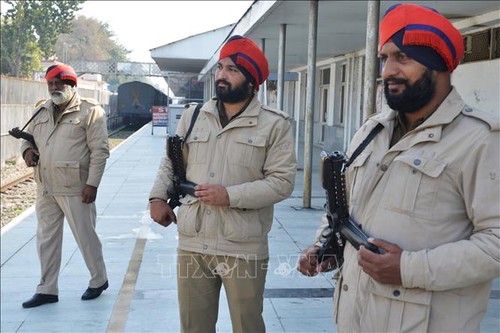 Indien und Pakistan diskutieren über die Öffnung des Kartarpur-Korridors - ảnh 1