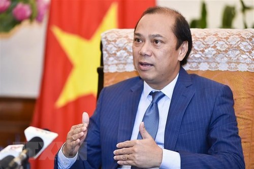 Vize-Außenminister Nguyen Quoc Dung spricht über das Ergebnis des ASEAN-Gipfels - ảnh 1