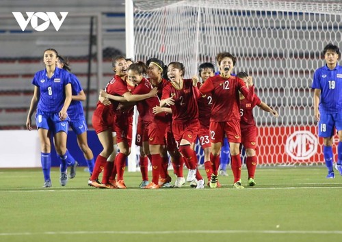 Star der vietnamesischen Fußballnationalmannschaft der Frauen wird in Portugal spielen - ảnh 1