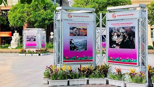 Ausstellung “Ho Chi Minh – Sein Name scheint für immer” - ảnh 1