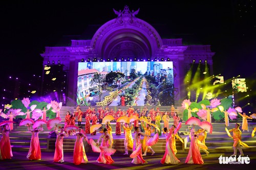 Eröffnung des Festivals “Don ca tai tu – Schatz des südlichen Gebiets des Landes” - ảnh 1