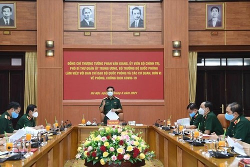 Die Armee unterstützt Provinzen bei der Covid-19-Bekämpfung - ảnh 1