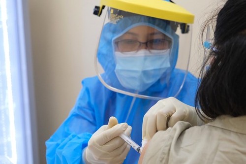 Testinjektion des in Vietnam hergestellten ARCT-154-Impfstoffs mit US-amerikanischer Technologie - ảnh 1