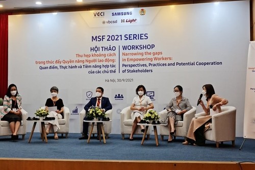 Fähigkeiten der Arbeiter zur Anpassung an die 4. industrielle Revolution verbessern - ảnh 1