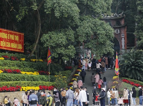 Nur Zeremonien werden beim Fest des Hung-Tempels 2022 abgehalten - ảnh 1