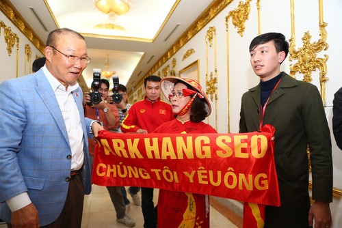 Trainer Park Hang-seo: Ich bin seit fünf Jahren der glücklichste Fußballtrainer der Welt - ảnh 1