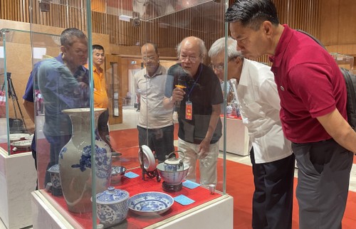 Antiquitätenausstellung in Quang Ninh - ảnh 1