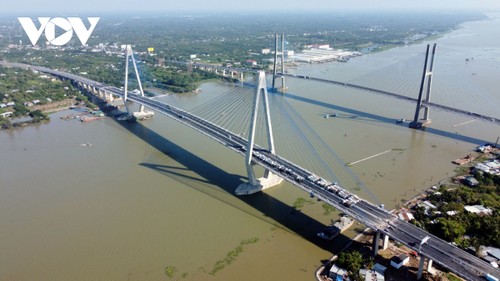 Durchbruch in der Infrastruktur zur Wirtschaftsentwicklung  - ảnh 2