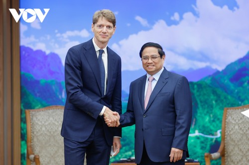 Premierminister Pham Minh Chinh empfängt den Vorsitzenden von A.P.Moller Holding - ảnh 1