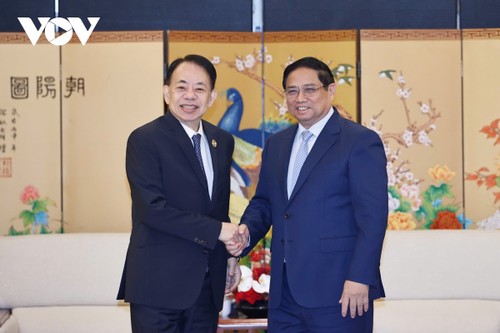 Premierminister Pham Minh Chinh bittet die ADB um die Finanzierung wichtiger Projekte - ảnh 1