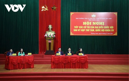 Staatspräsident Luong Cuong trifft Wähler im Kreis Thuong Xuan in der Provinz Thanh Hoa - ảnh 1