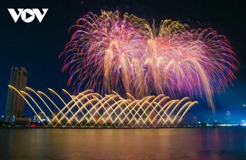 Das internationale Feuerwerksfestival Da Nang 2025 findet am Ende Mai statt - ảnh 1