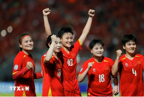 Die vietnamesische Fußballmannschaft der Frauen erzielt bei AFF Cup beeindruckende Erfolge - ảnh 1
