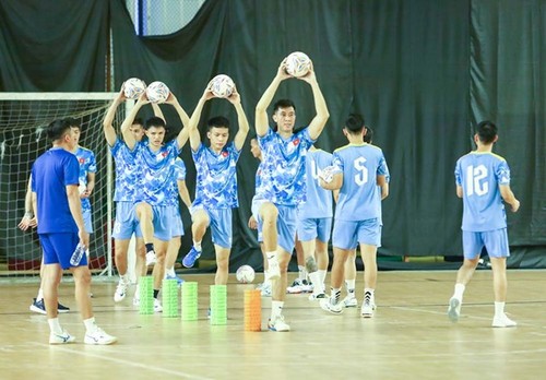 Die vietnamesische Futsal-Nationalmannschaft ist bereit für die Endrunde der Futsal-Asien-Meisterschaft 2026  - ảnh 1
