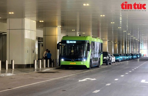 호찌민시, 통일절 맞아 4월 30일 시내버스 전 노선 무료 운행 - ảnh 1