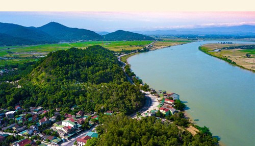 하띤 – 사랑을 품은 ‘비잠’ 민요의 선율 - ảnh 2