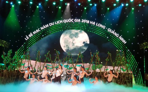 ឆ្នាំទេសចរណ៍ជាតិ 2018- Ha Long -Quang Ninh បានបិទបញ្ចប់ប្រកបដោយជោគជ័យ - ảnh 2