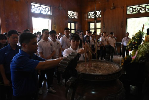 ជំរុំវិស្សមកាលវៀតណាម ២០១៩: យុវវ័យអណិកជនទៅទស្សនាស្រុកកំណើតរបស់លោកប្រធានហូជីមិញ - ảnh 2