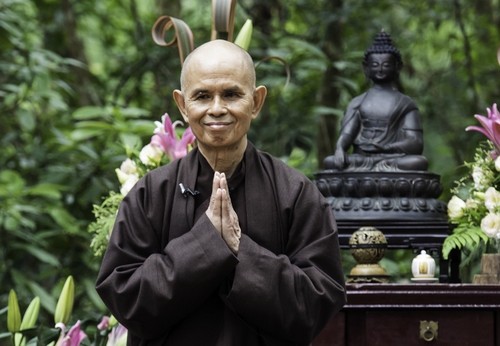 ព្រះឧបជ្ឈាយ៍ Thich Nhat Hanh ​សោយ​​ទី​វង្គតគឺជាការបាត់បង់របស់សហគមន៍ពុទ្ធ​សាស​នា​និយាយដោយឡែក និងពុទ្ធសាសនាវៀតណាមនិយាយរួម - ảnh 1