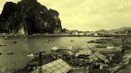 រូបភាពរបស់ឈូងរសមុទ្រ Ha Long ១០០ ឆ្នាំមុន - ảnh 1