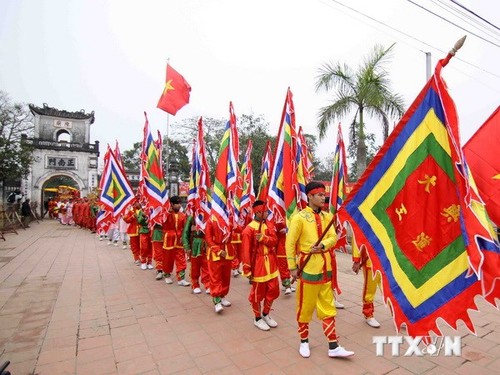 ខេត្ត Quang Ninh ទទួលប័ណ្ណរៀបចំណាត់ថ្នាក់កេរ៌្តដំណែលជាតិពិសេសសំរាប់មណ្ឌលកេរ៌្តដំណែលប្រវត្តិសាស្ត្ររា - ảnh 1