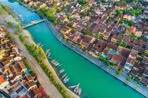 Hoi An untuk Kelima Kalinya Menjadi “Destinasi Kota Budaya Primer di Asia“ - ảnh 3