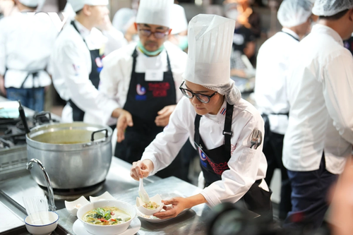 Proyek “Setiap desa satu koki” Mendorong Kekuatan Lunak Thailand melalui Kuliner - ảnh 2