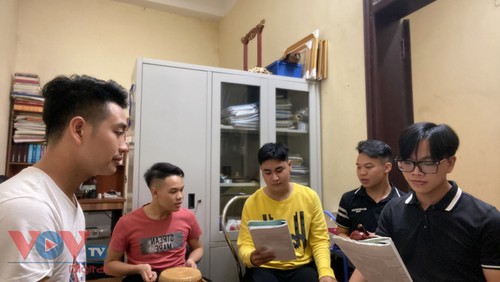 Seniman Muda Masyarakatkan Opera Cheo  ​ - ảnh 2