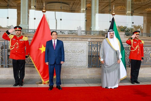 组图：科威特首相主持仪式欢迎范明政一行 - ảnh 5