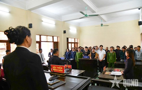 岘港、海防加大对渔民宣传打击非法、不报告和不管制捕捞法律 - ảnh 2