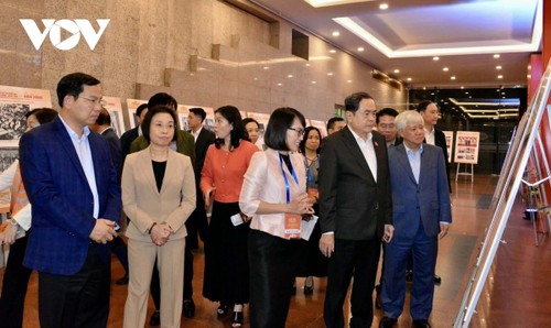 第四届延鸿奖颁奖典礼彩排 - ảnh 1