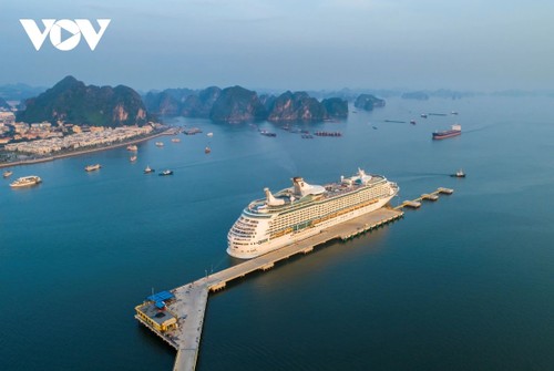 广宁省迈向区域和国际旅游中心 - ảnh 1