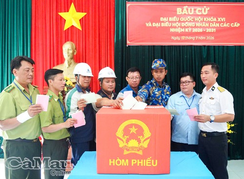 金瓯省薯岛群岛选民提前投票 - ảnh 2