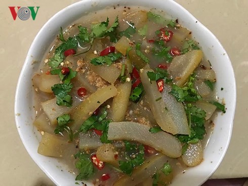 Fermented buffalo skin, a specialty of Thai people in Son La - ảnh 2