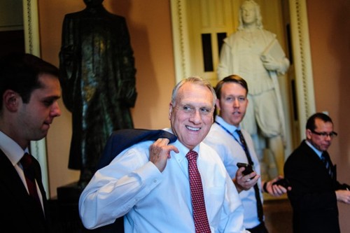 Former Senator Jon Kyl to replace John McCain in Arizona - ảnh 1