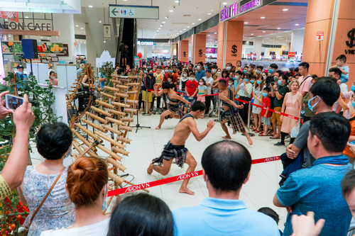 Traditional Central Highlands culture introduced in HCM City - ảnh 3