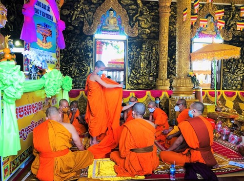 Kathina ceremony of the Khmer ethnic minority - ảnh 3