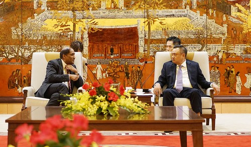 Hanoi, Singapore boost cooperation in urban management, housing development - ảnh 1